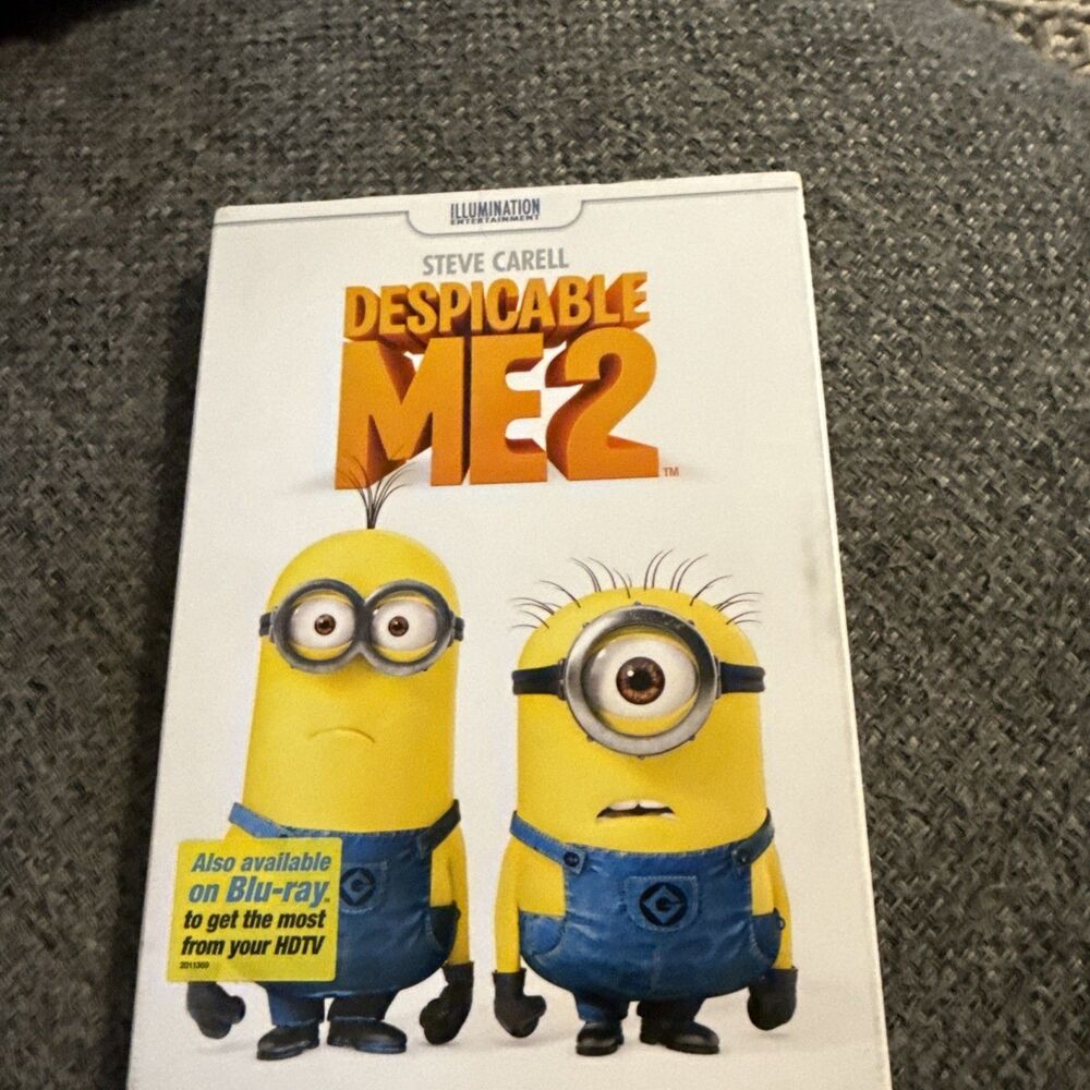 Despicable Me 2 (DVD, Hop Easter Egg Wraps, Walmart Exclusive) NEW SEALED
